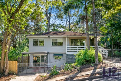 /international/au/3-fawkner-street-chapel-hill-qld-148398976/