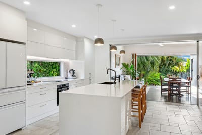 /international/au/88-okinja-road-alexandra-headland-qld-148641020/?lang=de