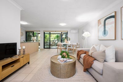 /international/au/2-23-crest-street-mount-gravatt-east-qld-151438740/