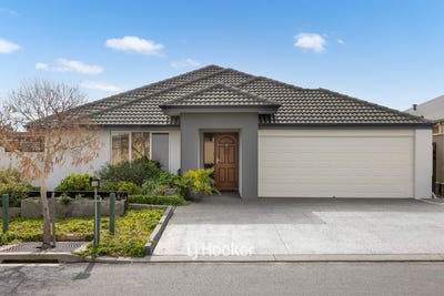 /international/au/12-adeline-drive-millbridge-wa-151506516/