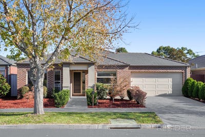 /international/au/15-villeroy-street-mernda-vic-151243496/