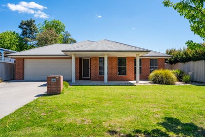 /international/au/82-cornwell-avenue-hamilton-valley-nsw-152631456/