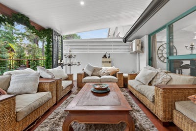 /international/au/2-19-santa-barbara-road-hope-island-qld-151240800/