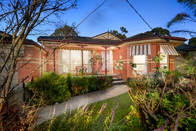 /international/au/10a-blue-mist-drive-croydon-south-vic-148476692/