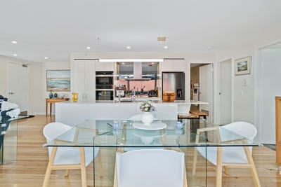 /international/au/43-37-39-campbell-street-hobart-tas-148456124/