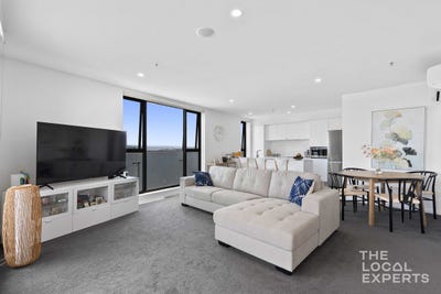 /international/au/235-1-anthony-rolfe-avenue-gungahlin-act-148156640/