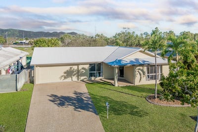 /international/au/16-bamboo-crescent-mount-louisa-qld-148713408/?lang=en