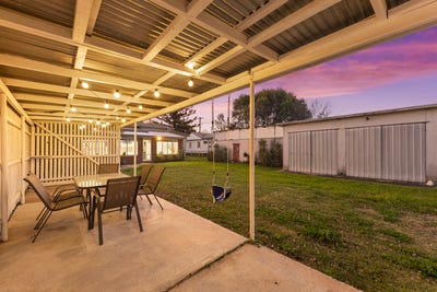 /international/au/66-guy-street-warwick-qld-148026544/?lang=id