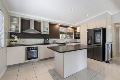 /international/au/41-dewar-drive-loganholme-qld-151235964/