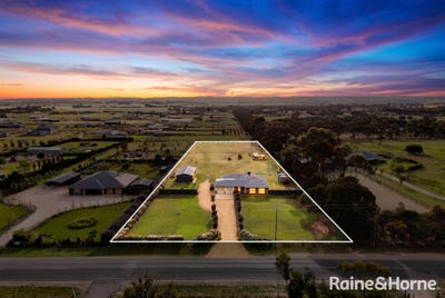 /international/au/154-nine-mile-road-strathalbyn-sa-152523216/