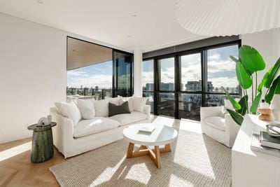 /international/au/7-03-10-queens-parade-wollongong-nsw-145086672/