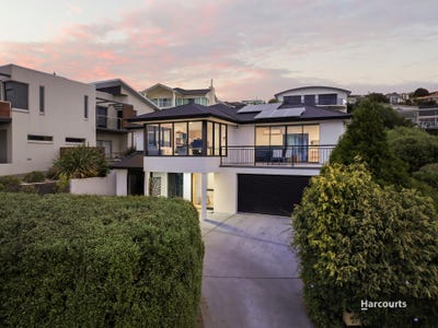 /international/au/20-suncoast-drive-blackmans-bay-tas-151196568/