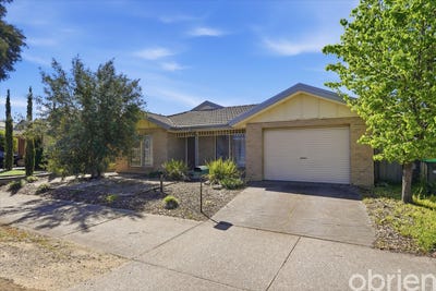 /international/au/106-rose-grange-boulevard-tarneit-vic-152608072/