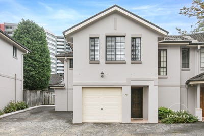 /international/au/7-33-35-garthowen-crescent-castle-hill-nsw-152646928/