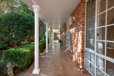 /international/au/1-bream-close-nelson-bay-nsw-148527996/