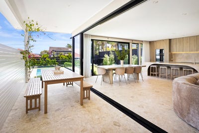 /international/au/10-kangaroo-road-collaroy-plateau-nsw-151061604/