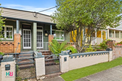 /international/au/44-46-bent-street-lithgow-nsw-150747068/