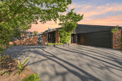 /international/au/48-macarthur-road-elderslie-nsw-152656828/