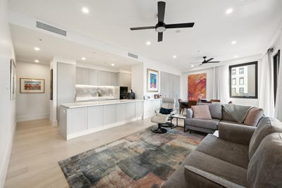 /international/au/5-1-lady-nelson-place-red-hill-act-152563624/