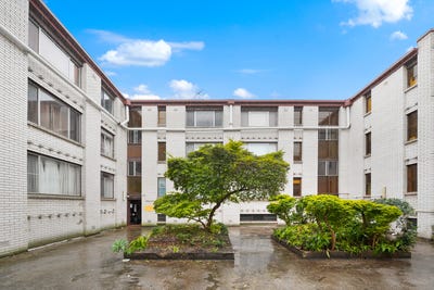 /international/au/6-166-greenacre-rd-bankstown-nsw-148652992/?lang=fr