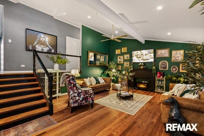 /international/au/19-spring-myrtle-avenue-nambour-qld-151422540/
