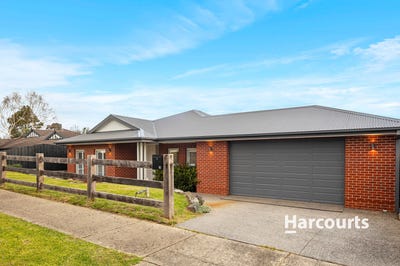 /international/au/10-clearview-court-garfield-vic-152381348/