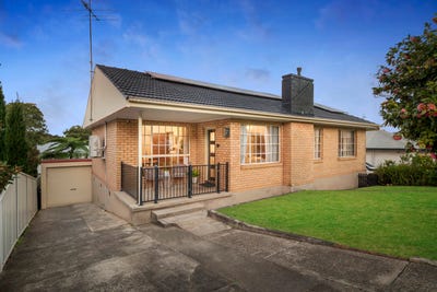 /international/au/10-dickinson-street-charlestown-nsw-151594680/