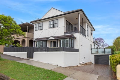 /international/au/7-byrne-avenue-russell-lea-nsw-152663420/