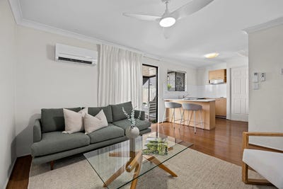 /international/au/7-77-bilyana-street-balmoral-qld-152523084/