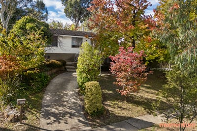 /international/au/129-bandjalong-crescent-aranda-act-151041360/