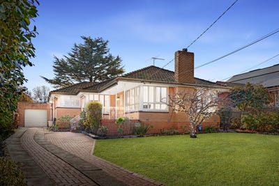 /international/au/29-larch-crescent-mount-waverley-vic-148511268/