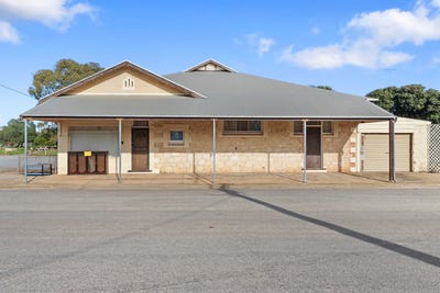 /international/au/17-main-street-curramulka-sa-151666596/