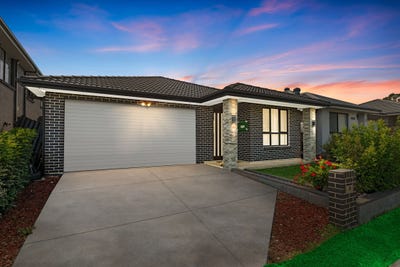 /international/au/14-briar-road-bradbury-nsw-148700808/