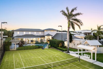 /international/au/22-24-saint-raphael-terrace-sorrento-qld-150845640/