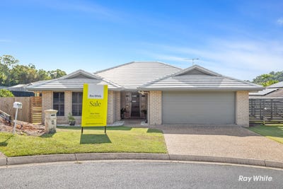/international/au/8-downs-field-place-taroomball-qld-151586624/