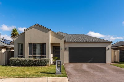 /international/au/25-moonstone-drive-orange-nsw-151241580/