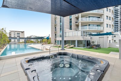 /international/au/1-19-bowman-street-south-perth-wa-144909868/