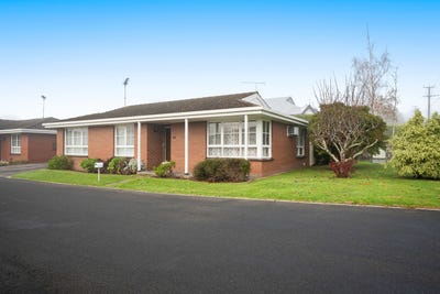 /international/au/22-69-bay-road-mount-gambier-sa-151677340/