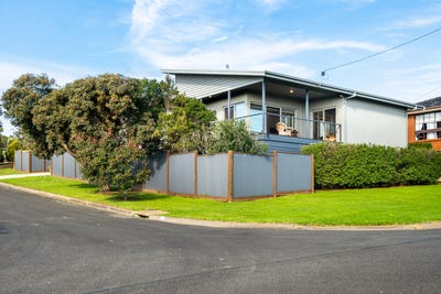/international/au/11-lincoln-drive-portarlington-vic-152221740/