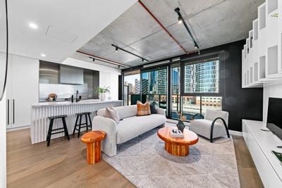 /international/au/702-5-wominjeka-walk-west-melbourne-vic-148477664/