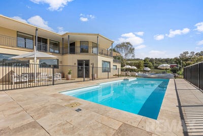 /international/au/62-riverview-drive-moorong-nsw-150842904/