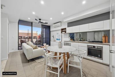/international/au/413-850-bourke-street-waterloo-nsw-151456324/