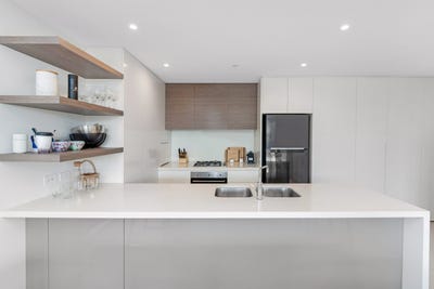 /international/au/402-18-ebsworth-street-zetland-nsw-148547172/