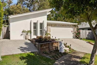 /international/au/78-frogmouth-circuit-mountain-creek-qld-151338960/