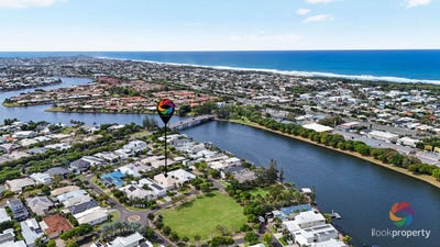 /international/au/10-sanibel-court-kawana-island-qld-151052684/