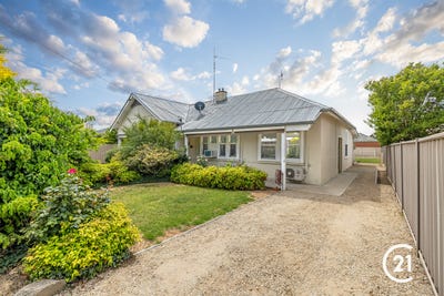 /international/au/372-high-street-echuca-vic-152680288/