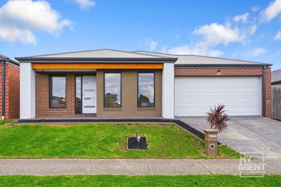 /international/au/8-nissoria-avenue-mernda-vic-151320328/