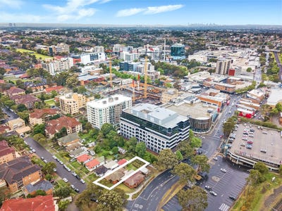 /international/au/19-bungalow-crescent-bankstown-nsw-137387718/