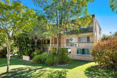/international/au/3-48-ashton-street-camp-hill-qld-151327560/