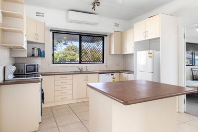 /international/au/17-colches-street-casino-nsw-151487188/